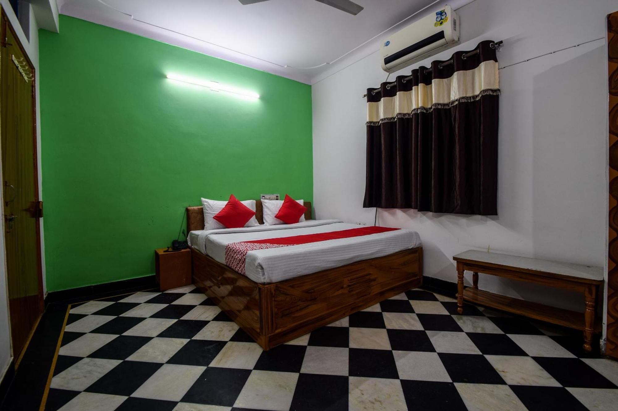 Hotel O Vip Udaipur Luaran gambar