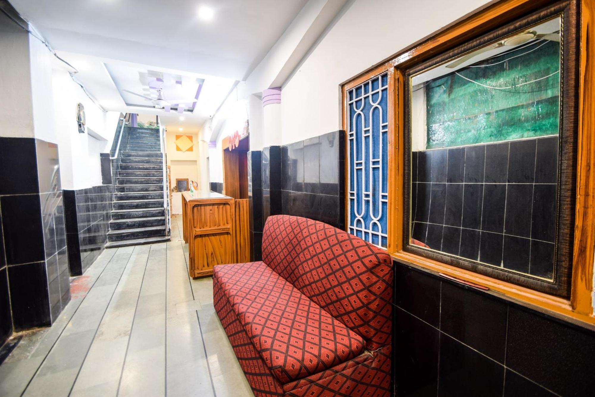 Hotel O Vip Udaipur Luaran gambar