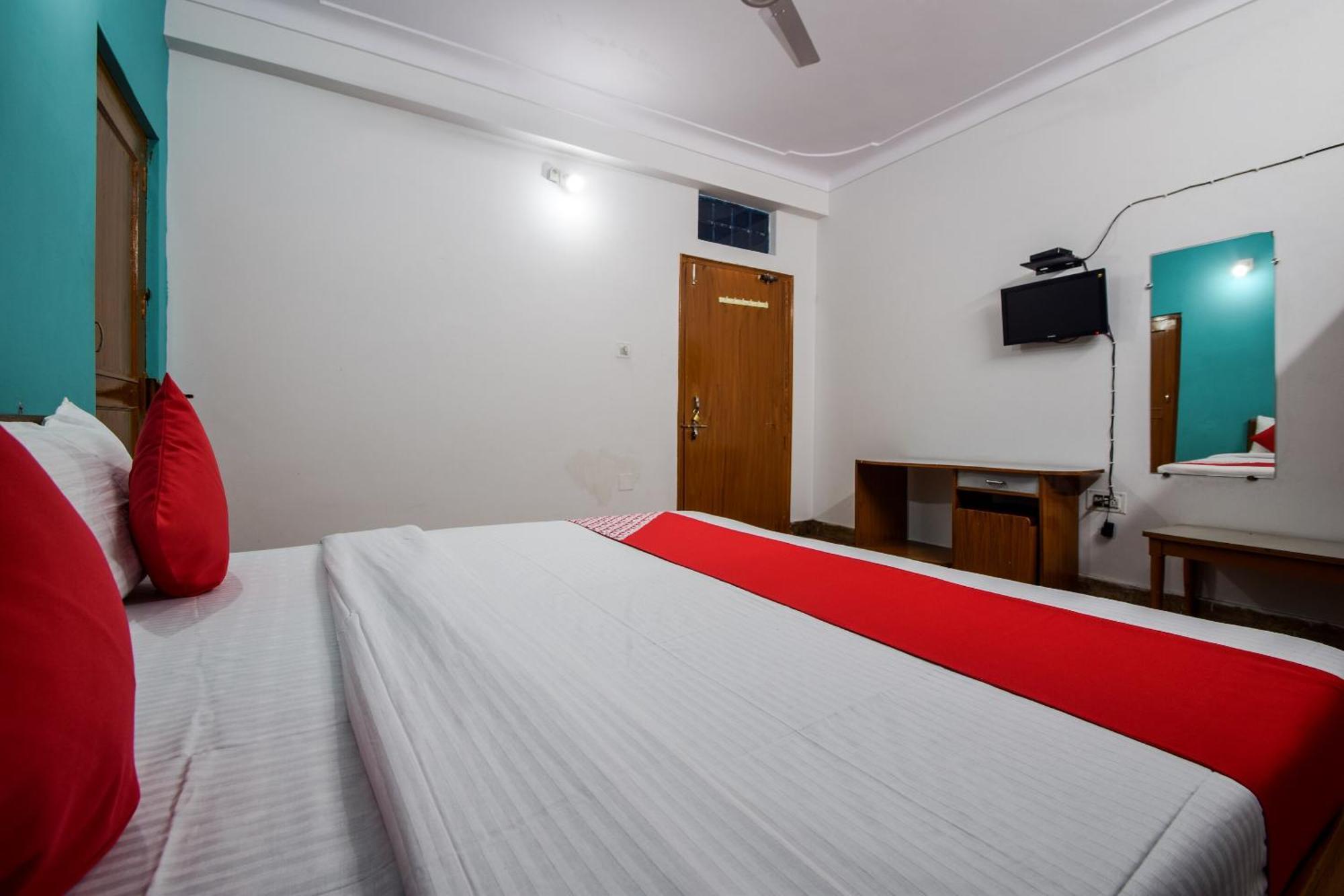 Hotel O Vip Udaipur Luaran gambar